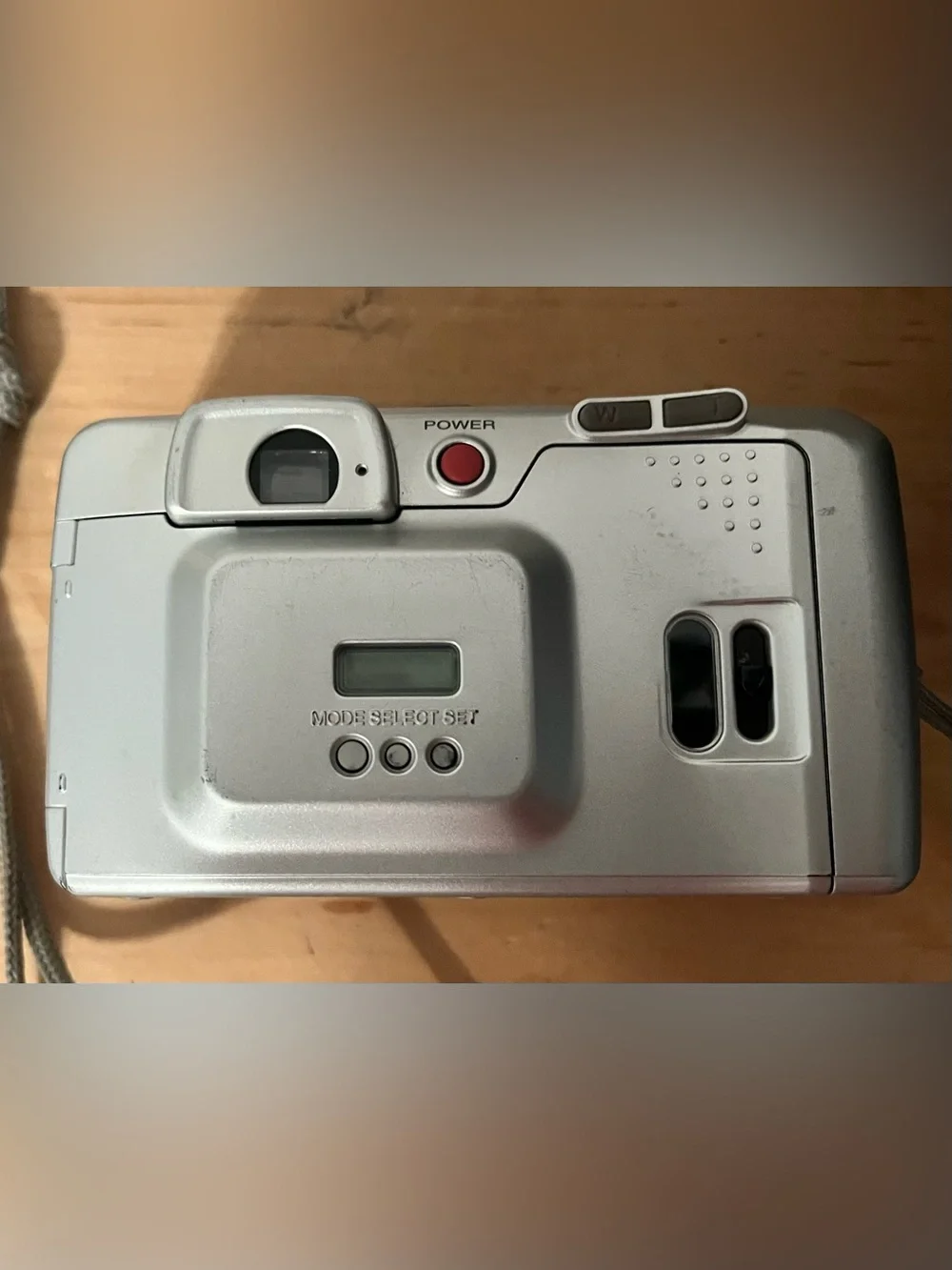 Samsung Maxima Zoom 105Ti Quartz Date 35mm Point & Shoot Film Camera